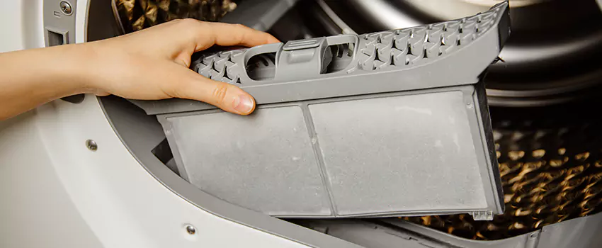 Signs Of A Clogged Dryer Lint Trap in Odessa, Texas